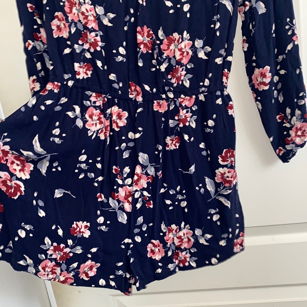 flower romper - Picture 2 of 7